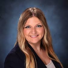 Diana Deford's Instagram, Twitter & Facebook