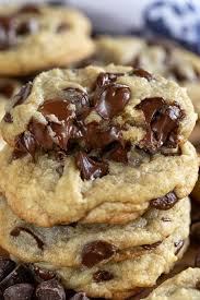 Bake drop cookies for 8 to 10 minutes and pan cookie for 17 to 19. Best Chocolate Chip Cookie Recipe Seriously Crazy For Crust