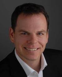 Amal Issa's Instagram, Twitter & Facebook