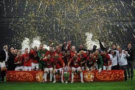 After winning a third consecutive premier league title for the second time to equal liverpool's record of 18 league titles, the team aimed to become the first team to retain the european cup since milan in 1990. Pin On Football