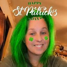 Lacey Mayes (laceym82)