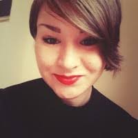 Roxanne Bray's Instagram, Twitter & Facebook