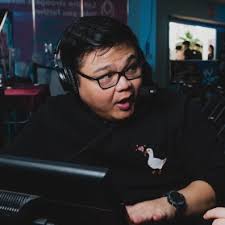 Barry Hernandez (@ShaydoGaming)