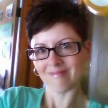 Keri Pereira's Instagram, Twitter & Facebook