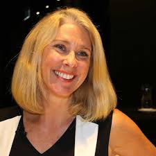 Newsreader Tracey Spicer