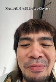 Diskarte at Diploma: Saan ang Tamang Daan?