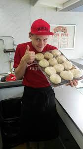 Maybe you would like to learn more about one of these? Mike S Streetfood Kungarnas Konung Pa Att Baka Langos Var Alldeles Egna Philipp Dages Facebook