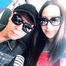 Donnie Yen 甄子丹- On the road again, much appreciation to my parents inlaw  for looking after the kids. #Repost @sweetcil ・・・ See you later HK! Off to  Malaysia for work! 🇲🇾✈️