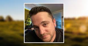 Aaron Windes's Instagram, Twitter & Facebook