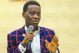According to pastor enoch adejare adeboye, he is not going to die anytime soon since he is not. Leeemk77g Bexm