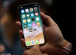 They state that both their iphone 13 pro and apple . Iphone X Owners Complain Green Line Of Death On Screens Express Digest