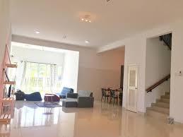 Tyto pobyty jsou vysoce hodnoceny podle lokality, čistoty a. Squarenest 11 Cottage Bandar Dato Onn Johor Bahru Malaysia Booking Com