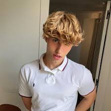 Valsplace Shorts - YouTube