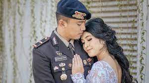 Daftar jasa foto pernikahan di bogor, seperti dokumentasi pernikahan, outdoor maupun studio wedding, prewedding, videografi dan fotografi di bogor yang handal profesional dan terpercaya. Prewedding Polisi Pramugari Garuda Youtube
