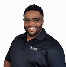 Karis Watkins's Instagram, Twitter & Facebook