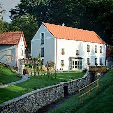 Németh r., kiss m., kratochwill z. Malomporta Prices Guest House Reviews Bozsok Hungary Tripadvisor