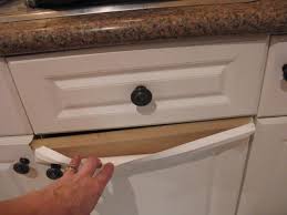 How do you paint kitchen cabinets yourself? How Do You Paint Laminate Kitchen Cupboards When They Re Peeling Hometalk