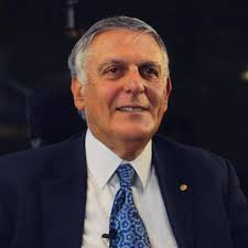 PROFESSOR DAN SHECHTMAN