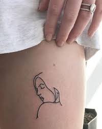 There are 2 sophie turner tattoo for sale on etsy, and they cost 1,97 $ on average. Sophie Turners 13 Tattoos Ihre Bedeutung Promi Tattoos