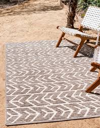 Hgtv designer, cubana, author, clean freak and mama! Beige 8 X 10 Sabrina Soto Outdoor Rug Esalerugs