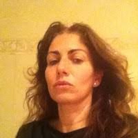 8 perfiles de «Iris Bueno»