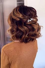 Simple & romantic hairstyle for medium length hair. 39 Perfect Wedding Hairstyles For Medium Hair Wedding Forward