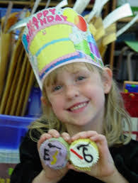 Norly Rueda's Instagram, Twitter & Facebook