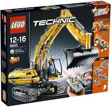 The set contains 1123 pieces, and is fully remote controlled using four medium power functions motors in a 2x3+1 switch box. Lego Technic 8043 Motorisierter Raupenbagger Amazon De Spielzeug