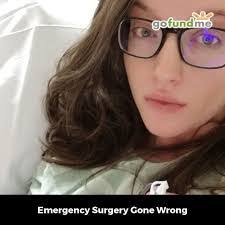 Leah Burroughs's Instagram, Twitter & Facebook