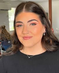 Darcie Ferguson's Instagram, Twitter & Facebook