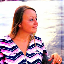 Contributions to the tribute of Annie Welch