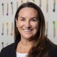 Jen Hartman's Instagram, Twitter & Facebook