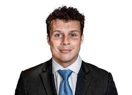 Graham Walker's Instagram, Twitter & Facebook