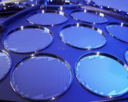 Float Zone Wafers How Was The Float Zone Method Developed Semiconductor Stock Photos Wafer