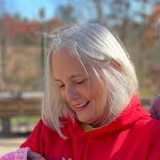 How to use underglaze for a silk screen pattern