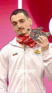 Страхотен Иван Димов стана първият българин с три медала от европейското по  вдигане на тежести! 🔥, В Батуми той грабна среброто в кат. до 65 кг 🥈,  Тежкоатлетът от Сопот спечели златото в изхвърлянето ...