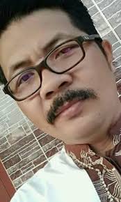 Ia juga yang membebat luka (abuna sonny zaluchu). Bapak Kumis Photos Facebook
