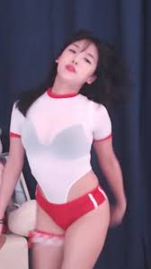 FAV BJ - Vidéos porno et photos - EroMe