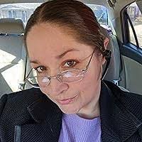 Lydia Rowan's Instagram, Twitter & Facebook