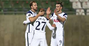 Джеко эдин / edin džeko. Europa League Ibrahimovic Dzeko Notch Up Hat Tricks Europa League Zlatan Ibrahimovic As Roma Edin Dzeko Football News Sports News