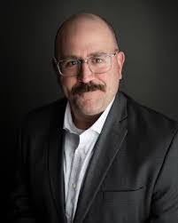 Wade Porter's Instagram, Twitter & Facebook