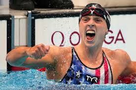 The americans (simone manuel, ledecky, melanie margalis and katie mclaughlin) set a new american record and swam under the existing world record with a time of 7:41.87, yet placed second to the australian team (7:41.50). 4utgdngj3ktnm