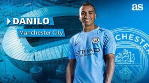 Aşçılık yeteneğini ünlü i̇talyan şeflerle çalışarak i̇talyan mutfağı üzerine pekiştirdi. Danilo Real Madrid Right Back Seals Manchester City Move As Com