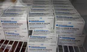 Segundo o ministério da saúde, a vacina de dose única vai. Anvisa Recebe Pedido De Uso Emergencial Da Vacina Janssen Agencia Brasil