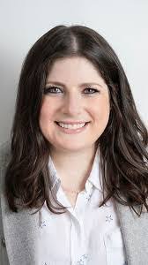 Jacqueline Penn's Instagram, Twitter & Facebook