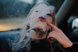 How To Blow Os And Other Really Cool And Easy Vape Tricks Fuzzable