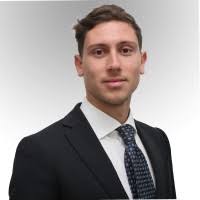 300+ perfiles de «Lamarra»