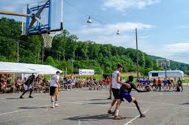 Découvrez tous nos modèles de terrains de basketball disponibles ainsi que les accessoires, la personnalisation, etc. Basket Club Moernach Startseite Facebook
