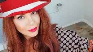 Η δολοφονία της καρολάιν έχει μετατραπεί σε τηλ. P Yf6saje4igjm