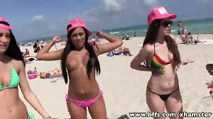BFFs Spring Break party elebrated with best friends